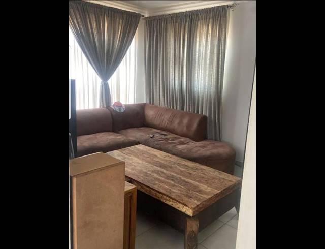 2 BEDROOM HOUSE FOR SALE IN PROTEA GLEN EXT